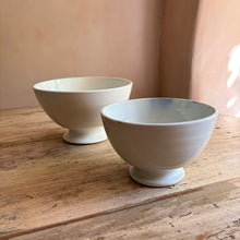 Charger l'image dans la galerie, Two French Cafe Au Lait Bowls