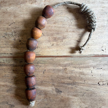 将图片加载到图库查看器,Antique French Plumbers Bobbins - No3