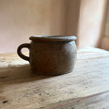 Carica l'immagine nel visualizzatore di Gallery, Antique French Confiture Pot
