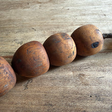 Carica l'immagine nel visualizzatore di Gallery, Antique French Plumbers Bobbins - No2
