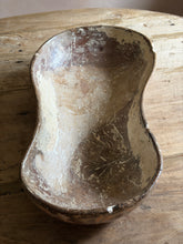 Carica l'immagine nel visualizzatore di Gallery, Extra Large Antique Swedish Root Bowl
